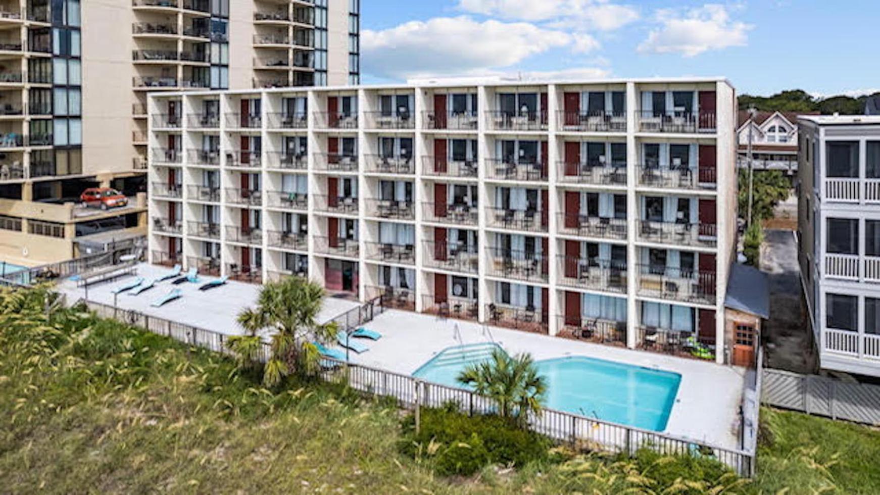 Oasis Hotel North Myrtle Beach Exterior photo
