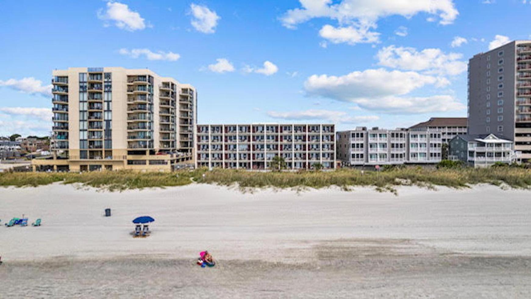 Oasis Hotel North Myrtle Beach Exterior photo